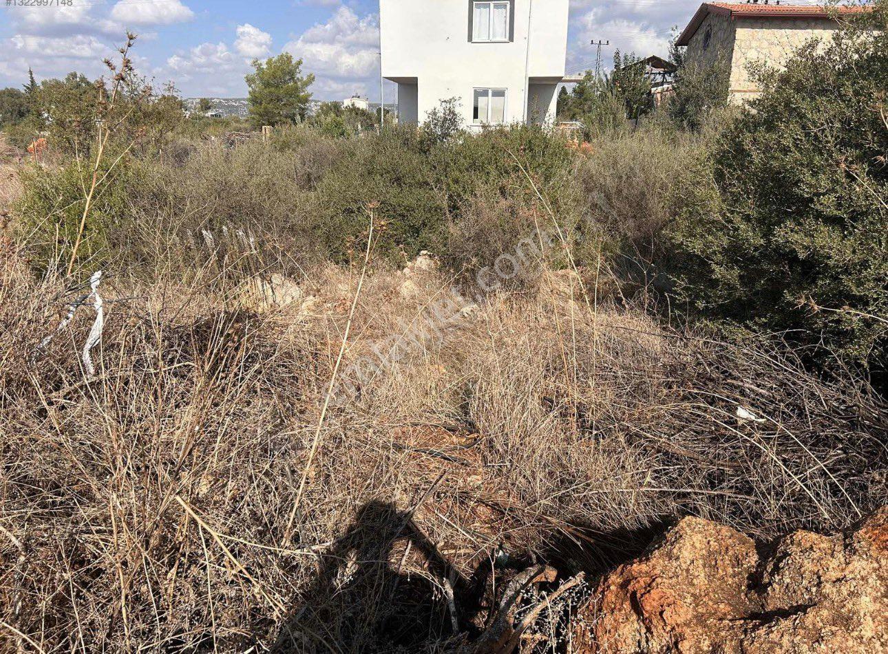 Sahibinden Sahibinden Komisyonsuz - Gaziler'de Ticari Potansiyelli Nadir Villa Arsası