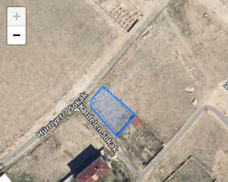 Sahibinden Köşe Başı 660 Metre Kare