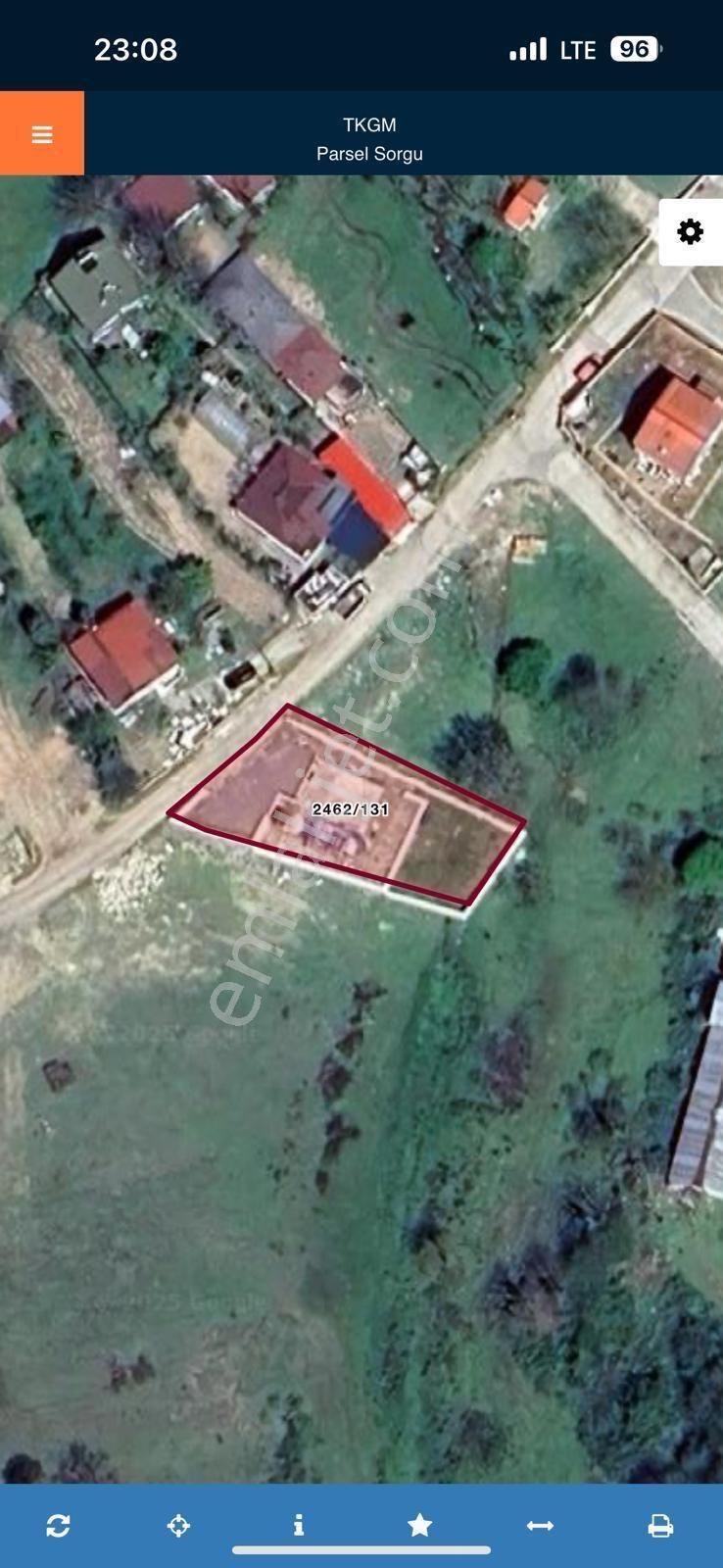 Sahibinden Köy İçinde İmarlı Müstakil Parsel