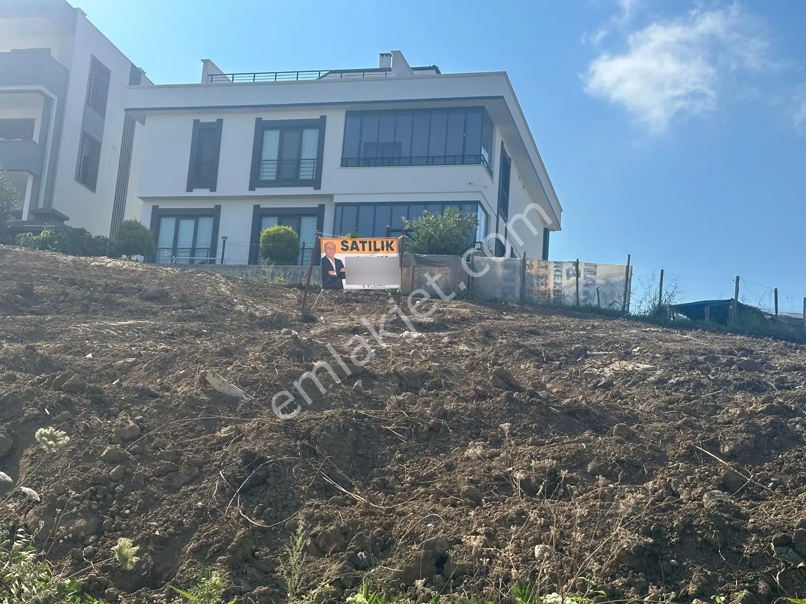 Sahibinden Atakum Alanlı'da 625 M² Villa Yapımına Uygun Satılık Arsa