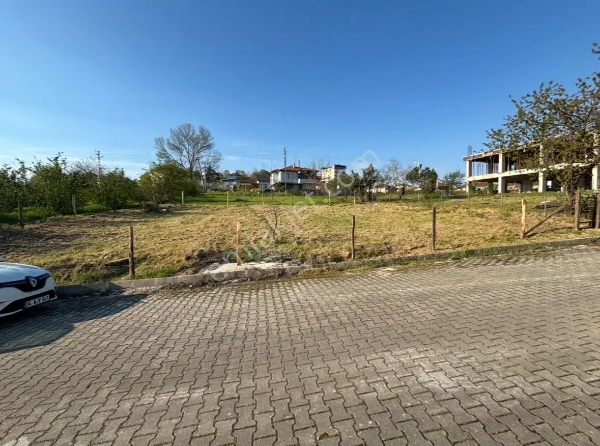 Sahibinden İmarlı Müstakil Tapulu Arsa
