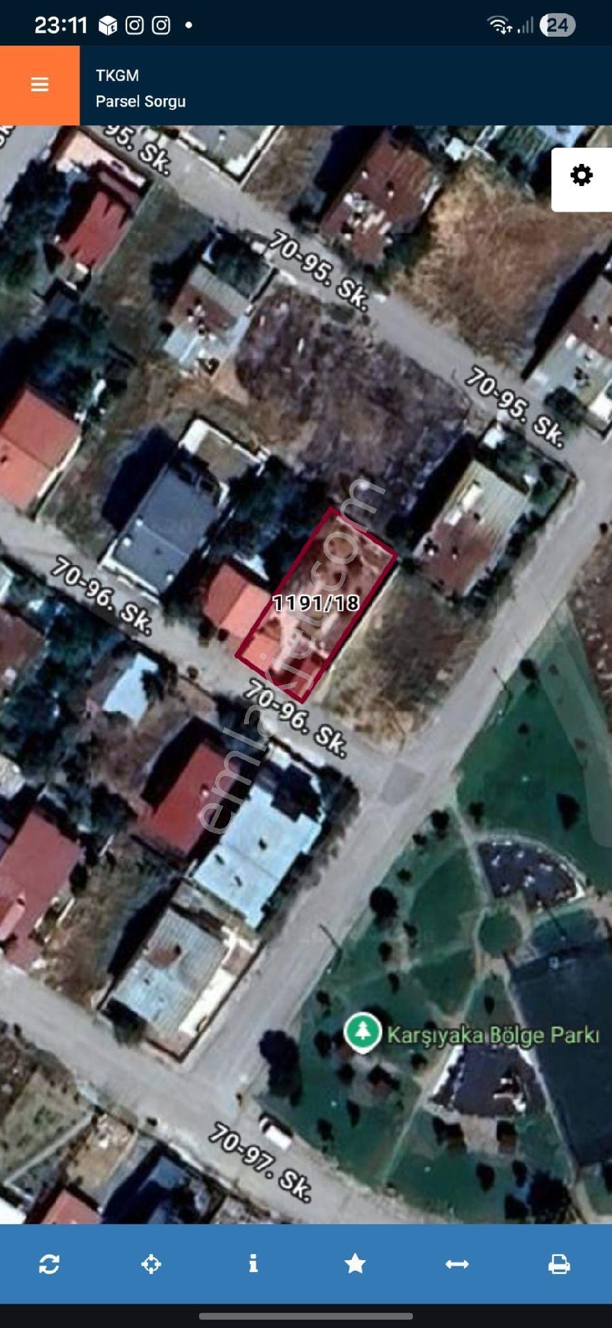 Sahibinden Karşıyaka Mahallesi’nde 280 M² İmarlı, Kullanıma Hazır Arsa– Oda + Garaj + Depo + Ekim Alanı