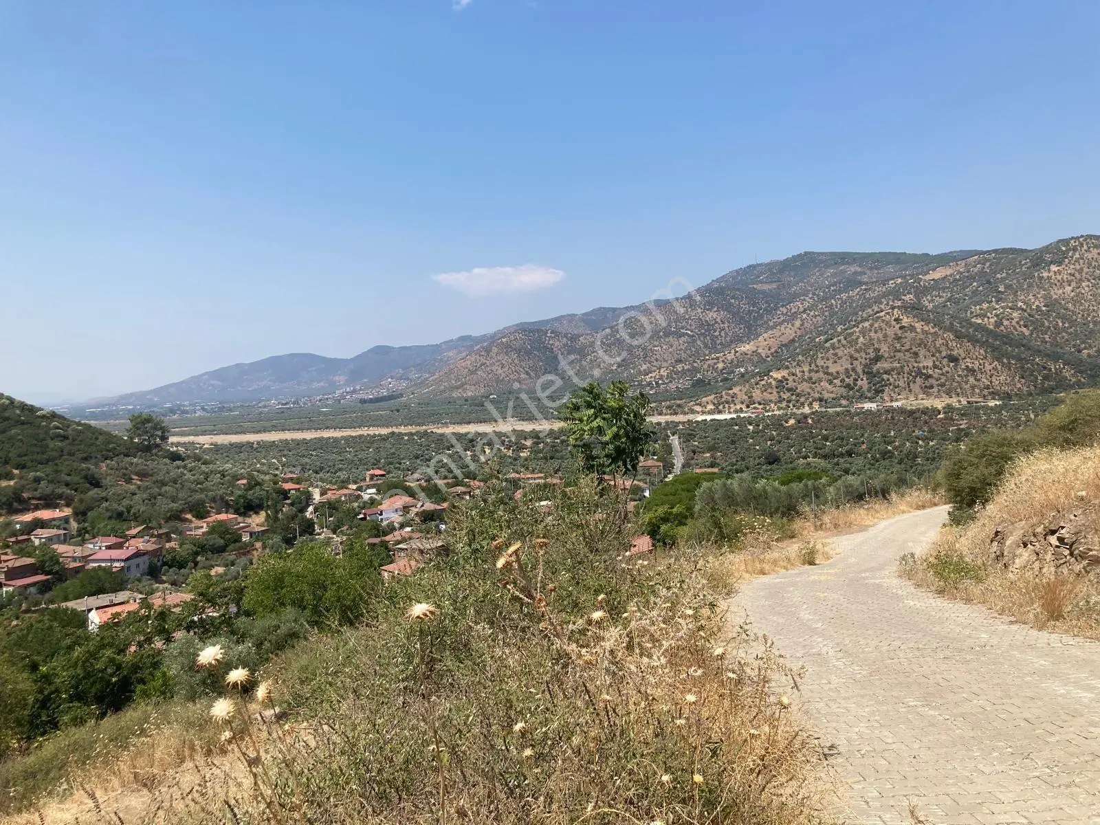 Sahibinden Bayındır Yusuflu'da, Köy İçi Manzaralı İmarlı Arsa