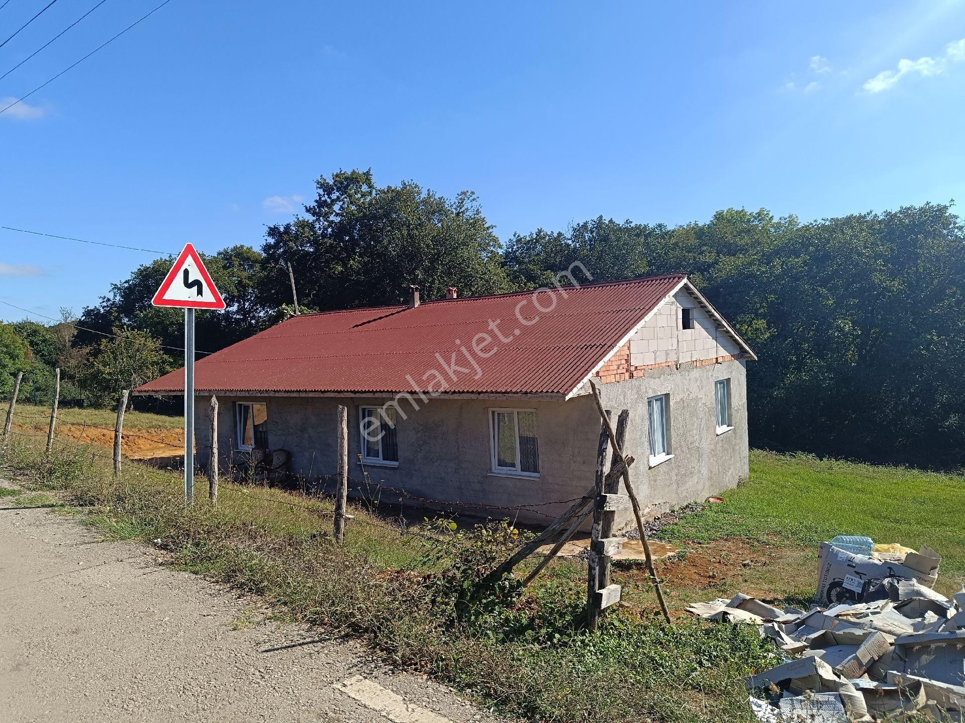 Sahibinden Kefken Gürgenpınarında 800 M2 İmarlı Tarla Denize 1000 Km Mesafede