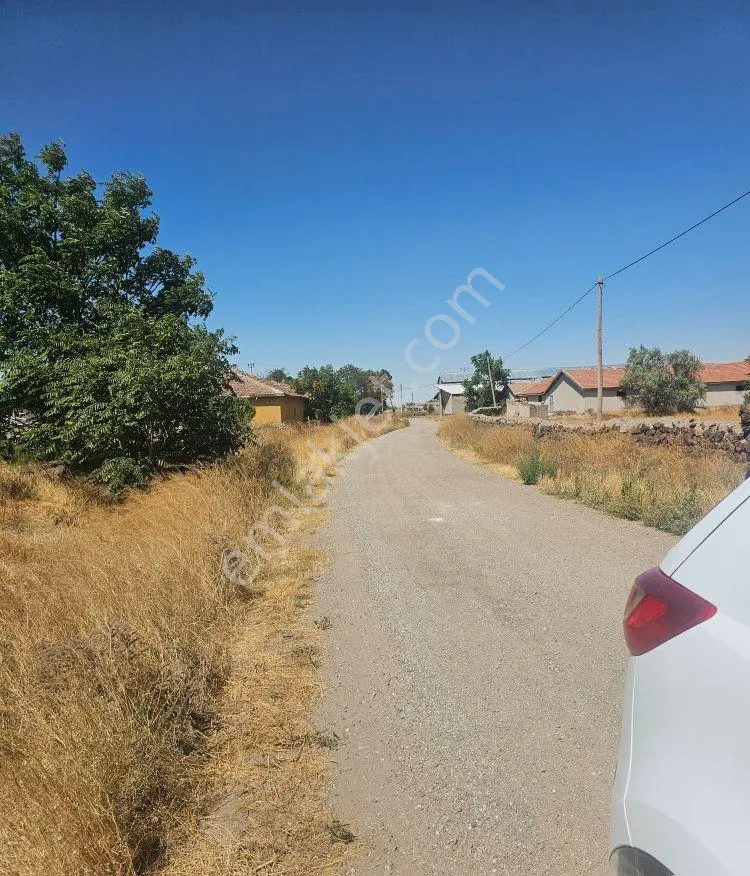 Sahibinden Aksaray Merkez Yeşilova Köseli'de 750 M² Satılık Arsa