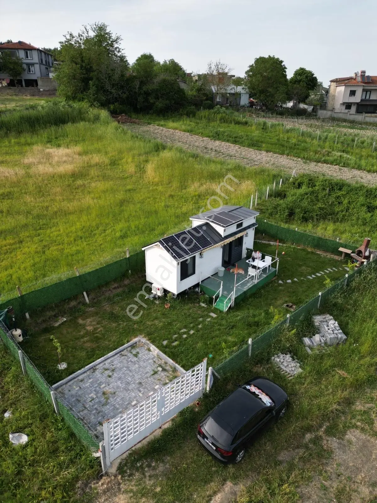 Sahibinden Çatalca Başak Köy’de Hayalinizdeki Doğa Evi | 250 M² Peyzajlı Bahçe + Tıny House
