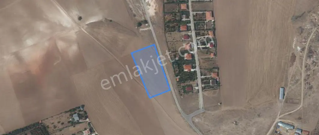 Sahibinden Ankara Gölbaşı İkizce Mahallesinde,tek Tapu,yol Kenarı Arazi