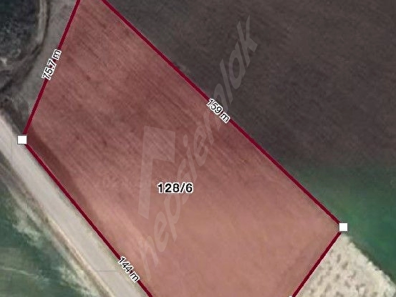 YEDİKIR PİKNİK YOLUNA SIFIR KONUMDA SATILIK 11.805 M2 TARLA
