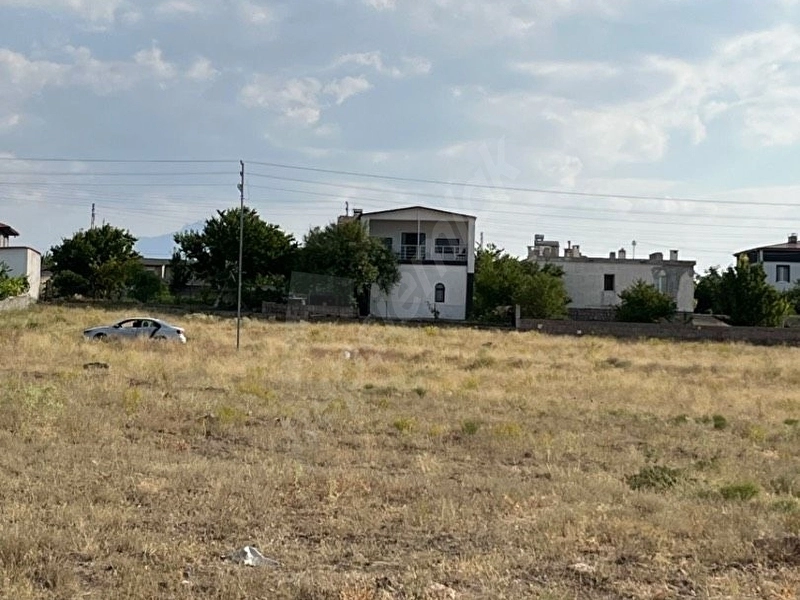 İldem devlet hastanesi ine yakın 840 m2 Önü kapanmaz 2.5 kat imarlı tek tapu Köşe/uç villa arsası