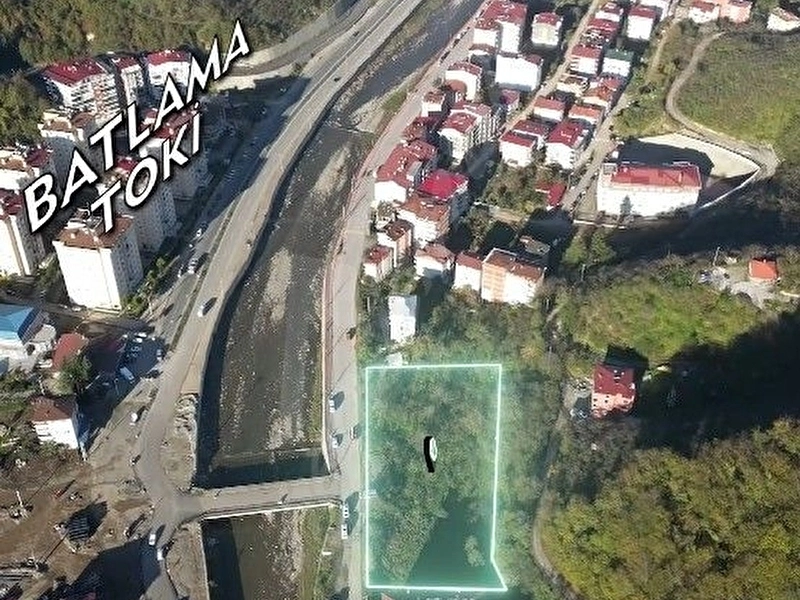 MERKEZİ LOKASYONDA FIRSAT | Sahile Yürüme Mesafesinde | Satılık