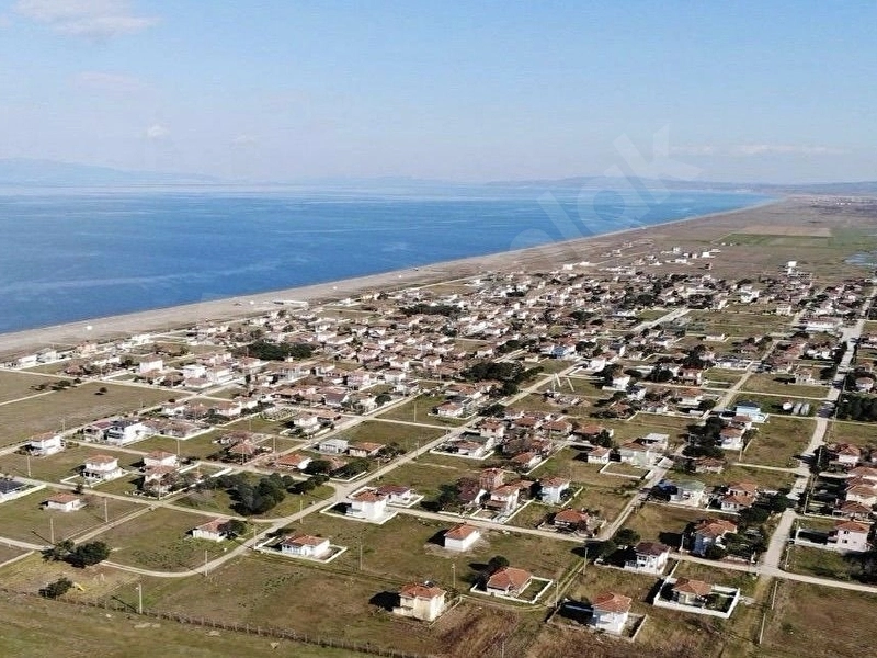 SAHİBİNDEN ÇANAKKALE - BİGA - DENİZATI SİTESİNDE 300 m2 VİLLA İMARLI ARSA