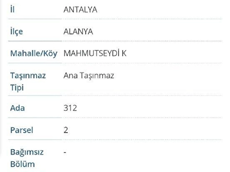 Mahmutseydi Mahallesi Gökçen mevkiinde bulunan Zeytinlik bahçemiz satılıktır..suyu yolu mevcut