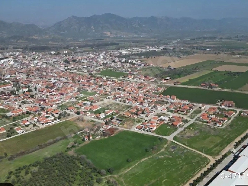 SAHİBİNDEN VİLLA-KONUT İMARLI ARSAM SATILIKTIR.