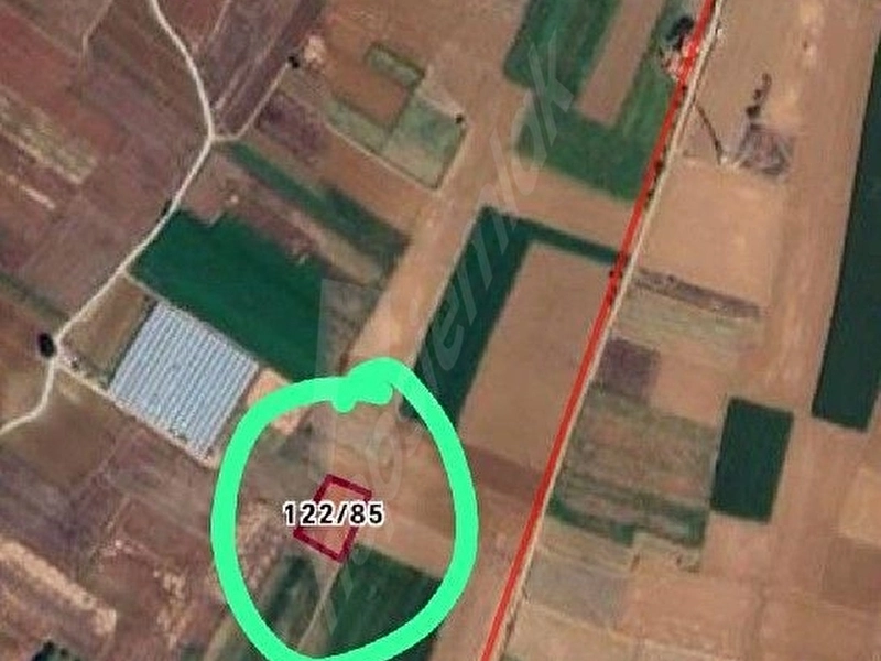 Konya Akşehir karahüyük satılık arazi