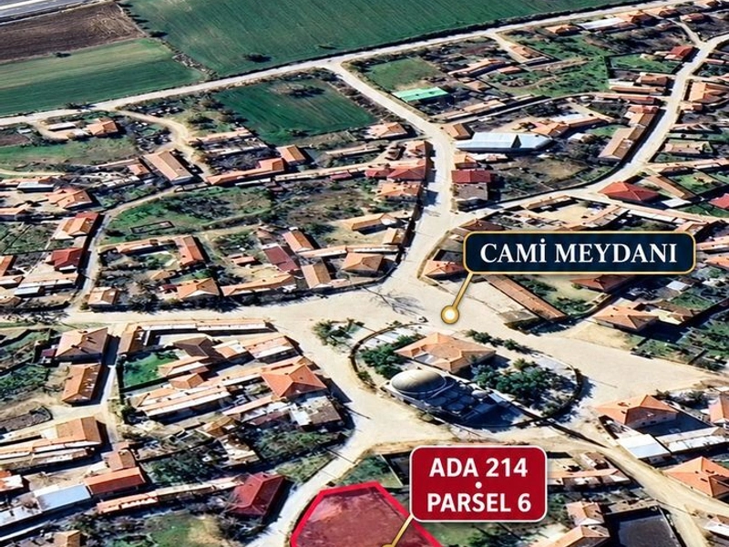 Ürünlü Köy Merkezinde Cami Yanı Satılık Arsa