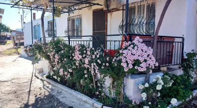 Sahibinden Sahibinden İmarlı 2 Aded Evi Olan Arsa