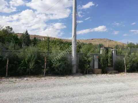 Sahibinden Gülistan Parsellerinde Sahibinden Satılık Villa İmarlı Bahçe Ve Prefabrik Evi
