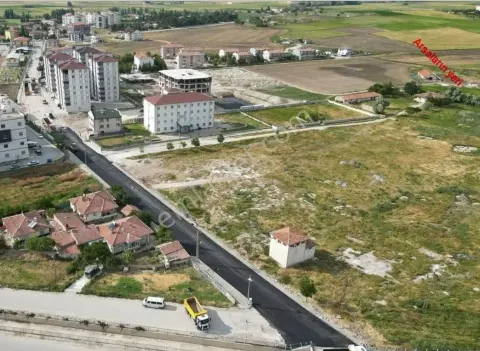 Sahibinden Devlet Hastanesine Ve Kuzeykent Yuvam Konutlarına Yakın Net 3339m2.