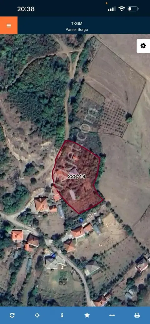 Sahibinden Satılık 4032 M2 Arsa İçinde Müstakil İki Katlı Ev