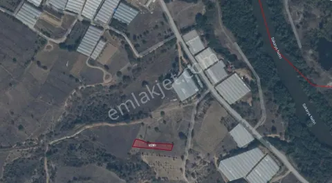 Sahibinden Seralara , Köye , Anayola Yakın Satılık Arsa