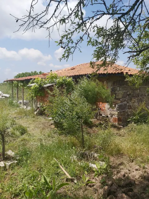 Sahibinden Çanakkale Uygun Fiyata Satılık Taş Ev Ve 1025 M2 Arsa