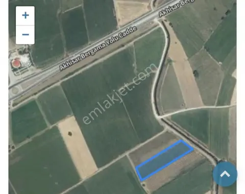 Sahibinden Acil Satılık... Bergama Soma Yoluna Beşyüz Metre Mesafede Yatırımlık Tarla.