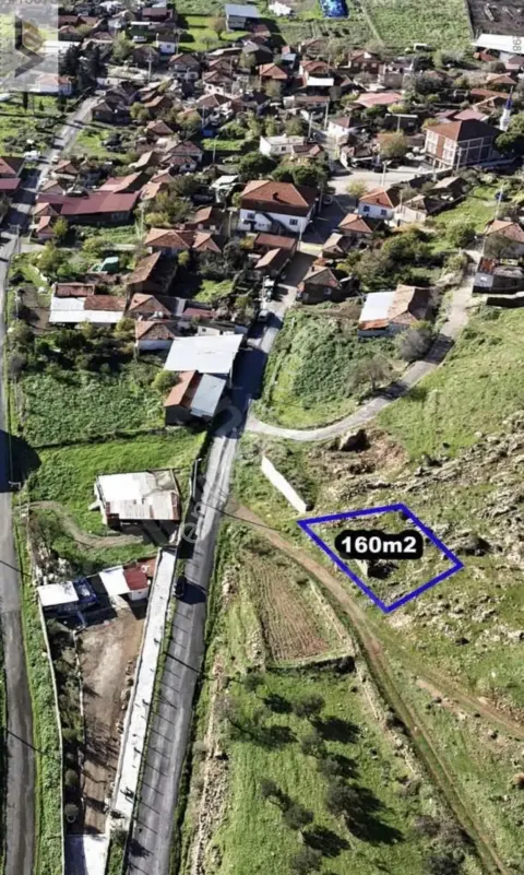 Sahibinden Burhaniye Hisar’da Avlulu Kargir Ev Niteliğinde Konut İmarlı Arsa