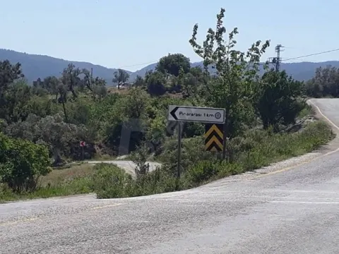 İMARLI MİLAS PINARARASI BAŞKAKÖY PROJE CİVARI KÖYİÇİ ARSA İHTİYAÇTAN