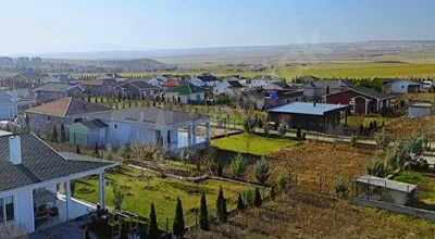 
          GÖLBAŞI YAĞLIPINARDA ELİT SİTE İÇERİSİNDE GÖLÜ GÖREN HARİKA ARSA
        