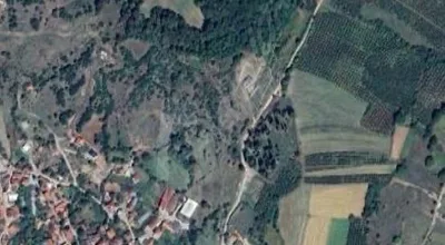 
          Yola cephe Elektrik Su var
        