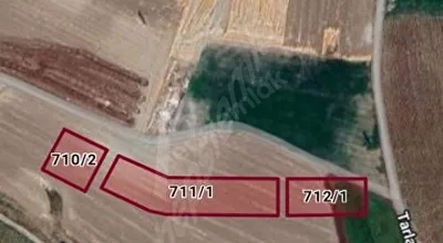 
          İmarlı Arsa Merkezde
        
