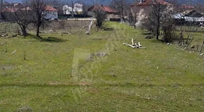 
          BEYŞEHİR KURUCUOVA DA 505 M2 İMARLI ARSA
        