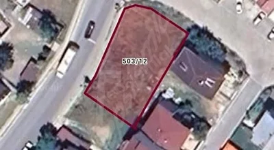 
          TEKİRDAĞ KAPAKLI KARAAĞAÇ MAHALLESİ’DE TİCARİ-KONUT İMARLI KONUT KÖŞE PARSEL SATILIK
        