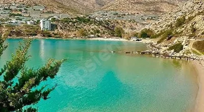 
          Sadece Denize değil plaja yürüme mesafesinde. Takasa açık
        
