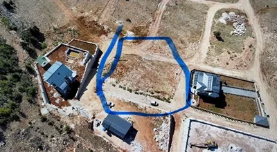 
          Sahibinden Çamlıyayla Belçınar ana yol üzeri 4 tarafı yok harika arsa
        