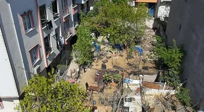 
          Sahibinden Yenidoğan Merkez'de Satılık Ticari Konut Arsası / Bina
        