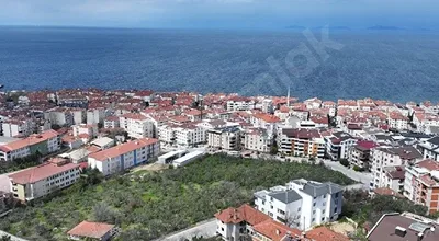 
          SAHİBİNDEN SATILIK FIRSAT ARSA
        