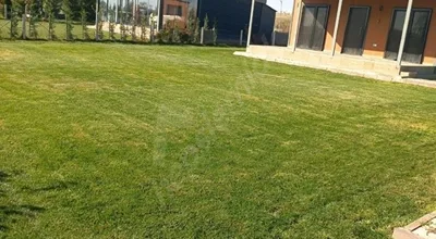 860 m² Üzerinde,hobi bahçesi sitede 7/24 güv