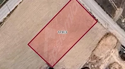 KONYA KARAMAN YOLUNA CEPHE SATILIK MUSTAKİL TAPULU KONUT İMARLI ARSA 1340 M2
