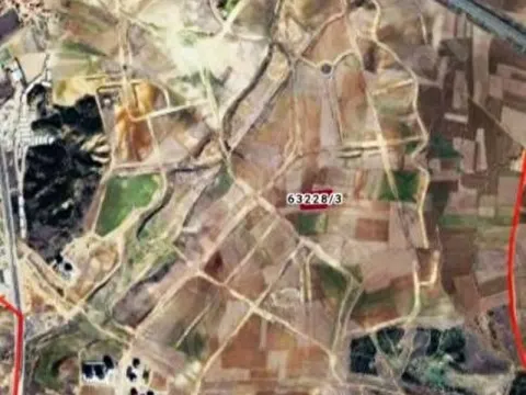 Susuz Tombakkaya Merkezi Parselde 200m2 Arsa
