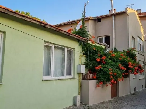KIRKLARELİ MERKEZ DEMİRTAŞ MAH TEK TAPU 435 M² KONUT İMARLI ARSA