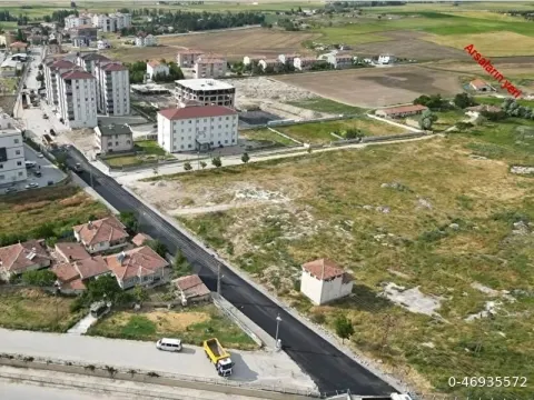 Devlet Hastanesine ve Kuzeykent Yuvam Konutlarına yakın 3339m2.