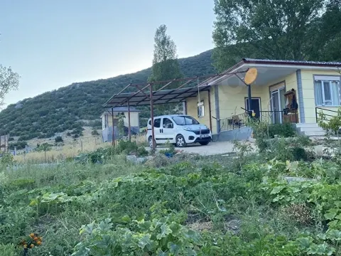 – 654 m² ARSALI PREFABRİK EV Burdur ili, Bucak ilçesi, Kemhali (Köyiçi) mevkiinde, 654,75 m²