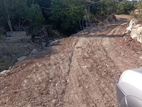 2 adet bahçe satılıktır