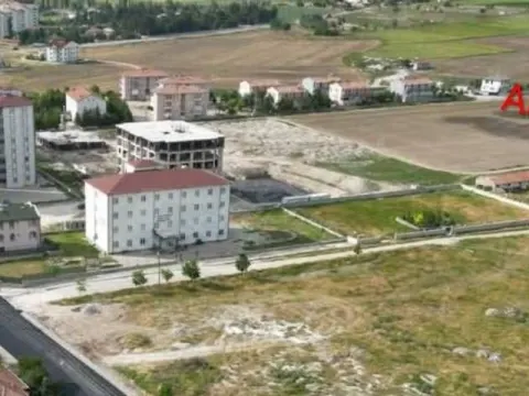 Devlet Hastanesine ve Yuvam Konutlarına Yakın Net 3339m2. Arsa !